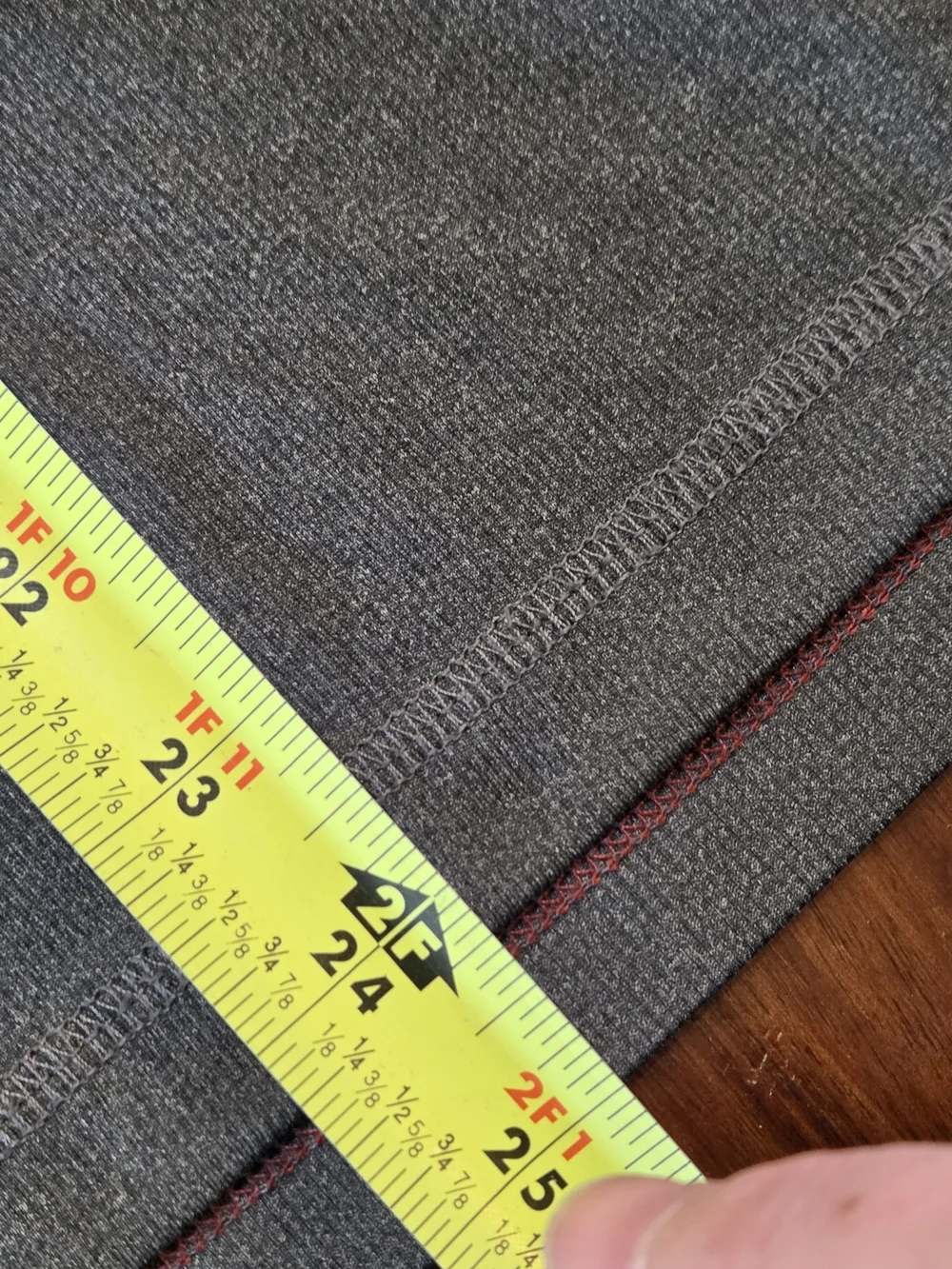 RHONE Mens M Gray 1/4 Zip Pullover Thumb Hole Polartec Running Athletic Preppy